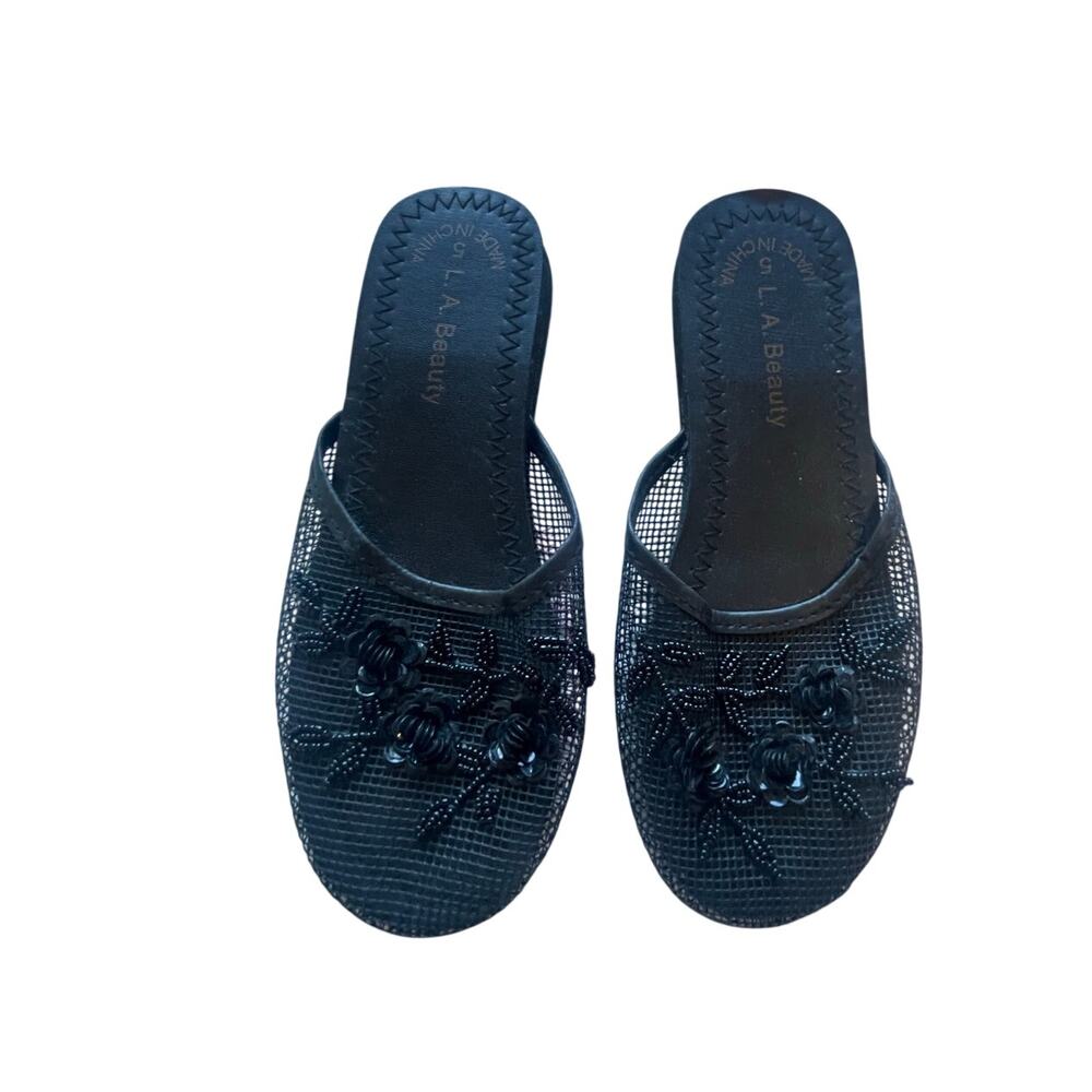 la beauty black chinese flats beaded